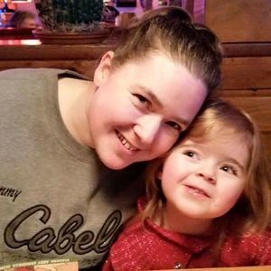 Meet your Posher, Holly